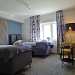 Отель Lofoten Bryggehotell As *