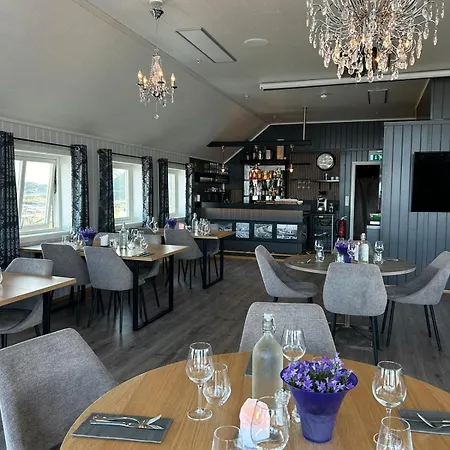 ホテル Lofoten Bryggehotell As Værøy