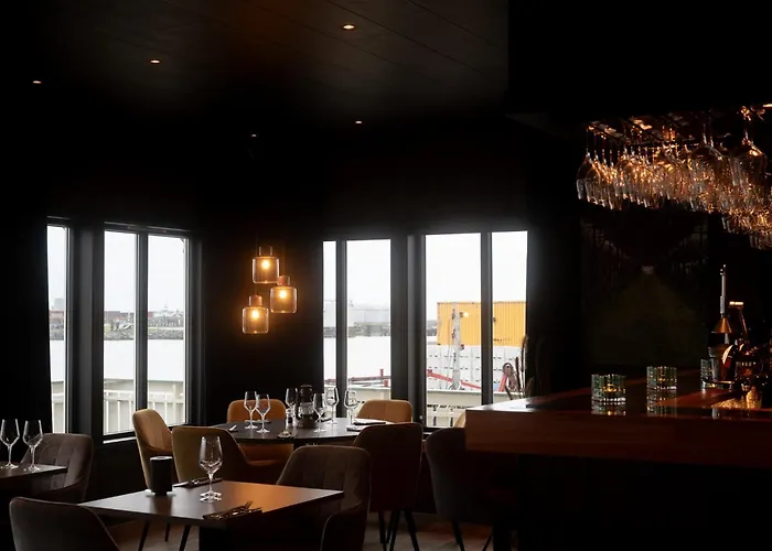 Lofoten Bryggehotell As Hotel *