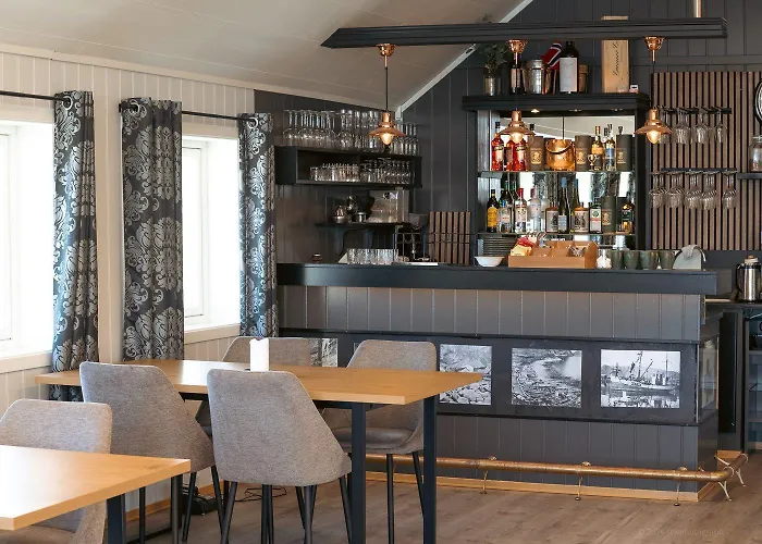 Lofoten Bryggehotell As Hotel