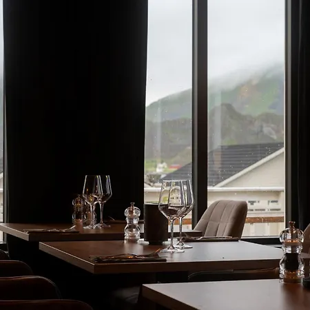 ホテル Lofoten Bryggehotell As *