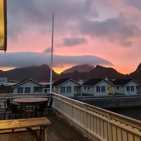 Lofoten Bryggehotell As *
